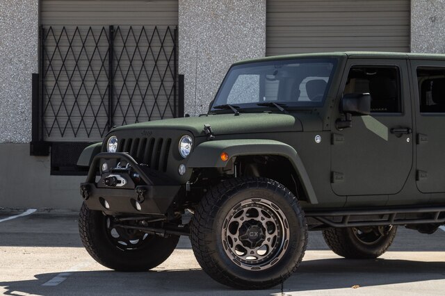 2015 Custom Jeep Wrangler Unlimited Tank Green Finish Teraflex